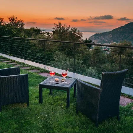 Fanella, Independent House Between Sorrento & Amalfi *